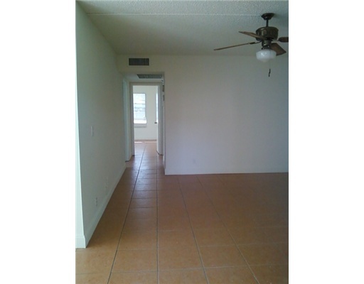 388 Mansfield I, Unit 388 Boca Raton, FL 33434 - Photo 5 of 8 Additional Photo
