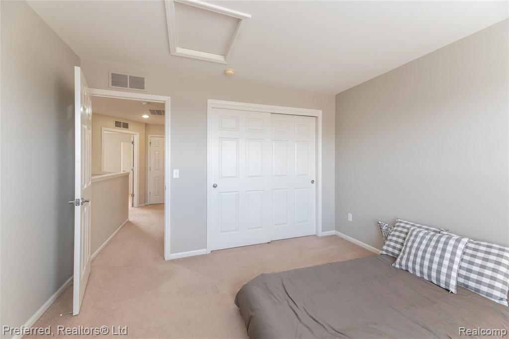 2051 Vanderbilt Road Canton, MI 48188 - Photo 20 of 34