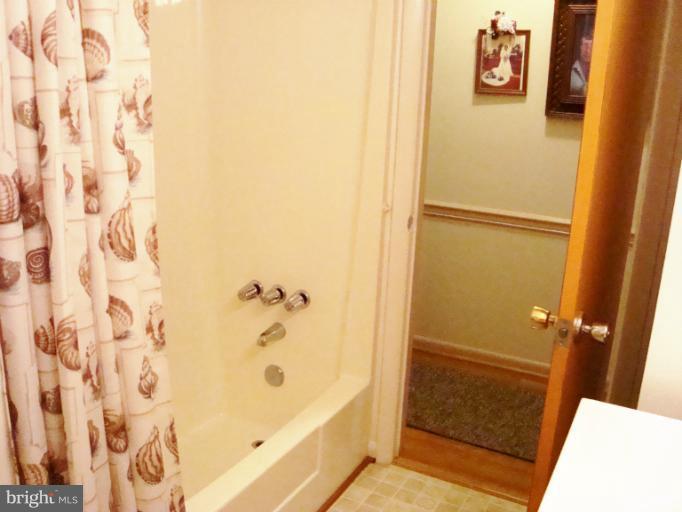 2708 Monocacy Bottom Road Adamstown, MD 21710 - Photo 19 of 30 Bath #2