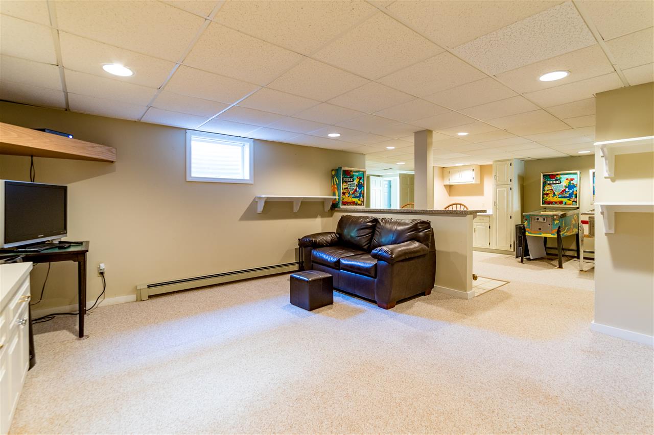 179 Exeter Road Hampton, NH 03842 - Photo 25 of 33