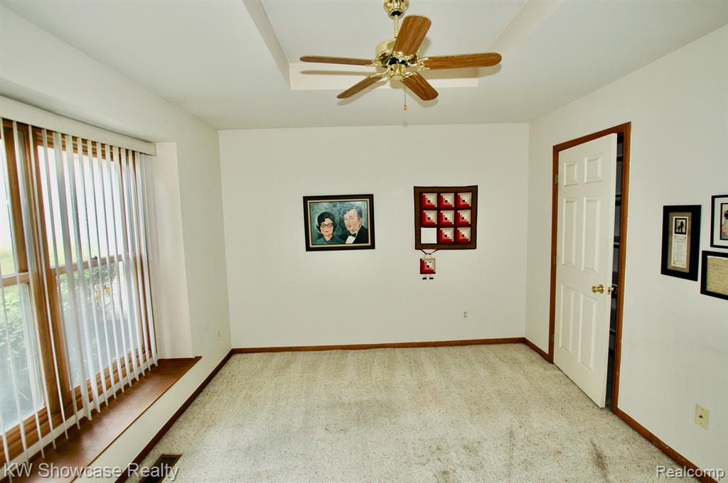 628 Summit Ridge Drive Milford, MI 48381 - Photo 13 of 44