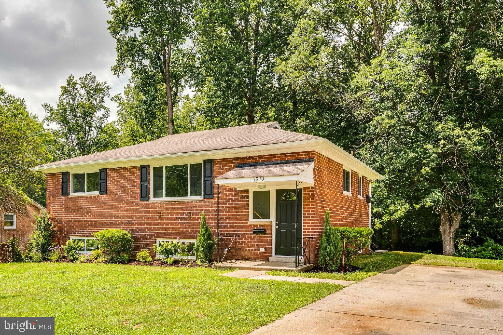 3919 Littleton Street Silver Spring, MD 20906 - Photo 2 of 32 Driveway Parking