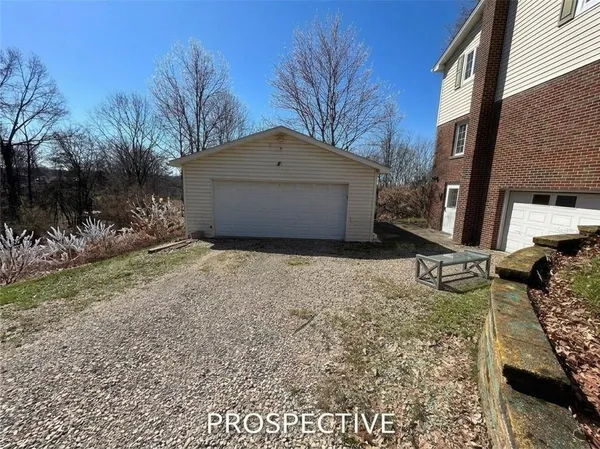 $111,000 | 622 Ross Drive, Apollo, PA 15613