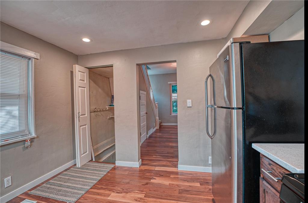 805 Greenhill Road Pittsburgh, PA 15209 - Photo 11 of 17 Gallery Image 11