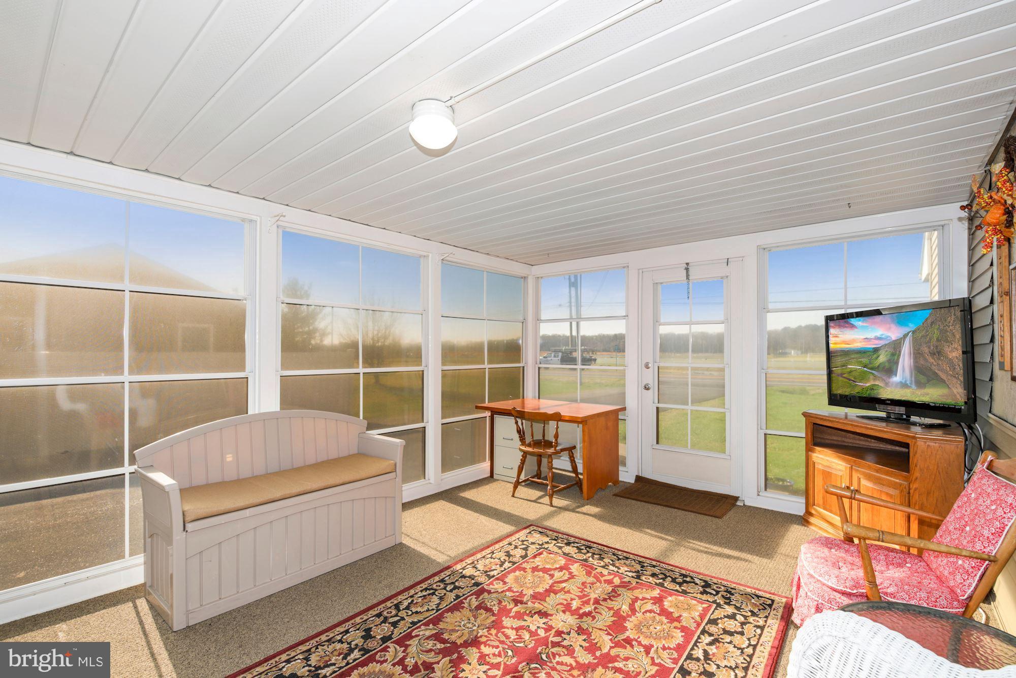 20299 Sand Hill Road Georgetown, DE 19947 - Photo 17 of 22 Sunroom