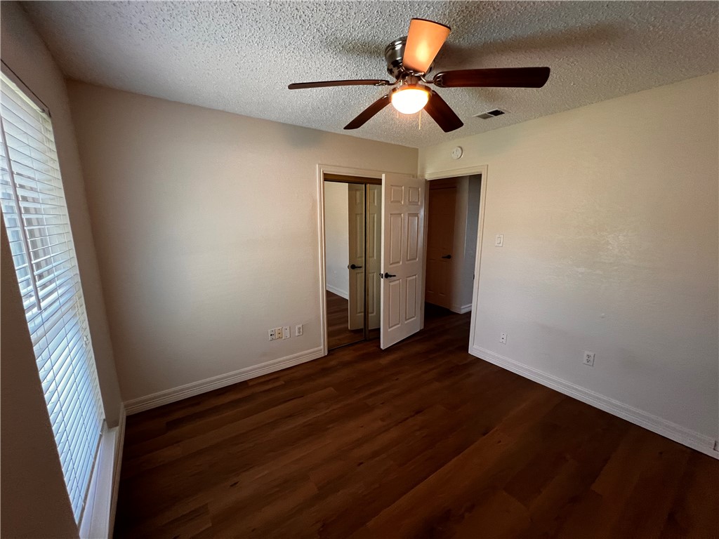 5329 Inverness Drive Corpus Christi, TX 78413 - Photo 4 of 14