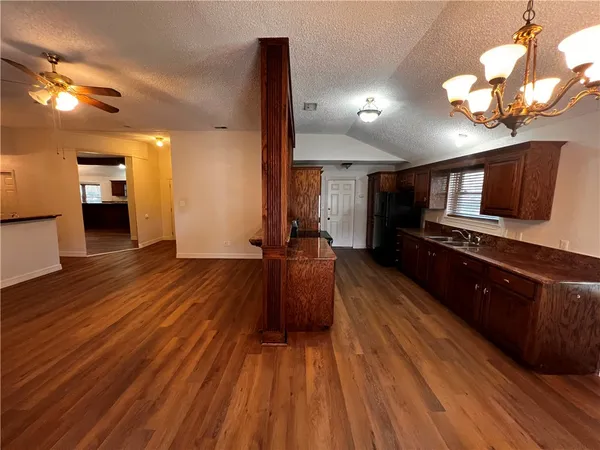 $1,850 | 5329 Inverness Drive, Corpus Christi, TX 78413