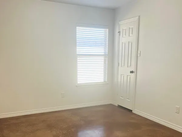 $350,000 | 504 Karey Drive, Unit A & B, Temple, TX 76502