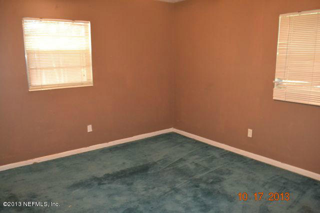 5958 Kinkaid Road Jacksonville, FL 32244 - Photo 6 of 12 6 Bedroom1