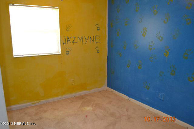 5958 Kinkaid Road Jacksonville, FL 32244 - Photo 8 of 12 8 Bedroom3