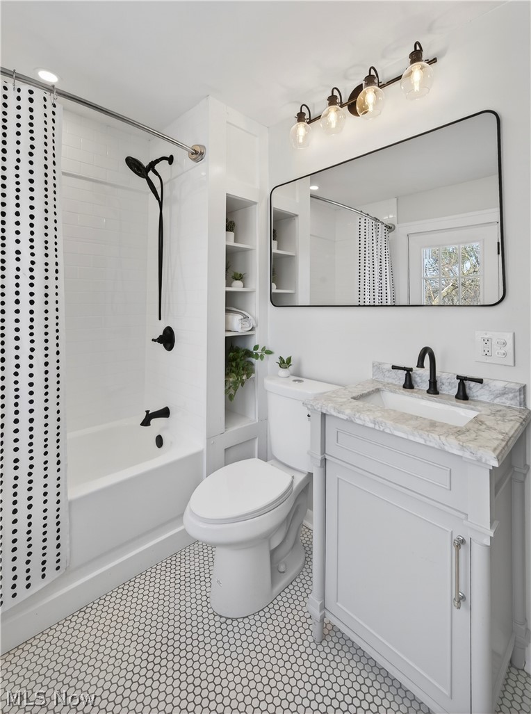 3339 Altamont Road Cleveland, OH 44118 - Photo 23 of 41 Gallery Image 23