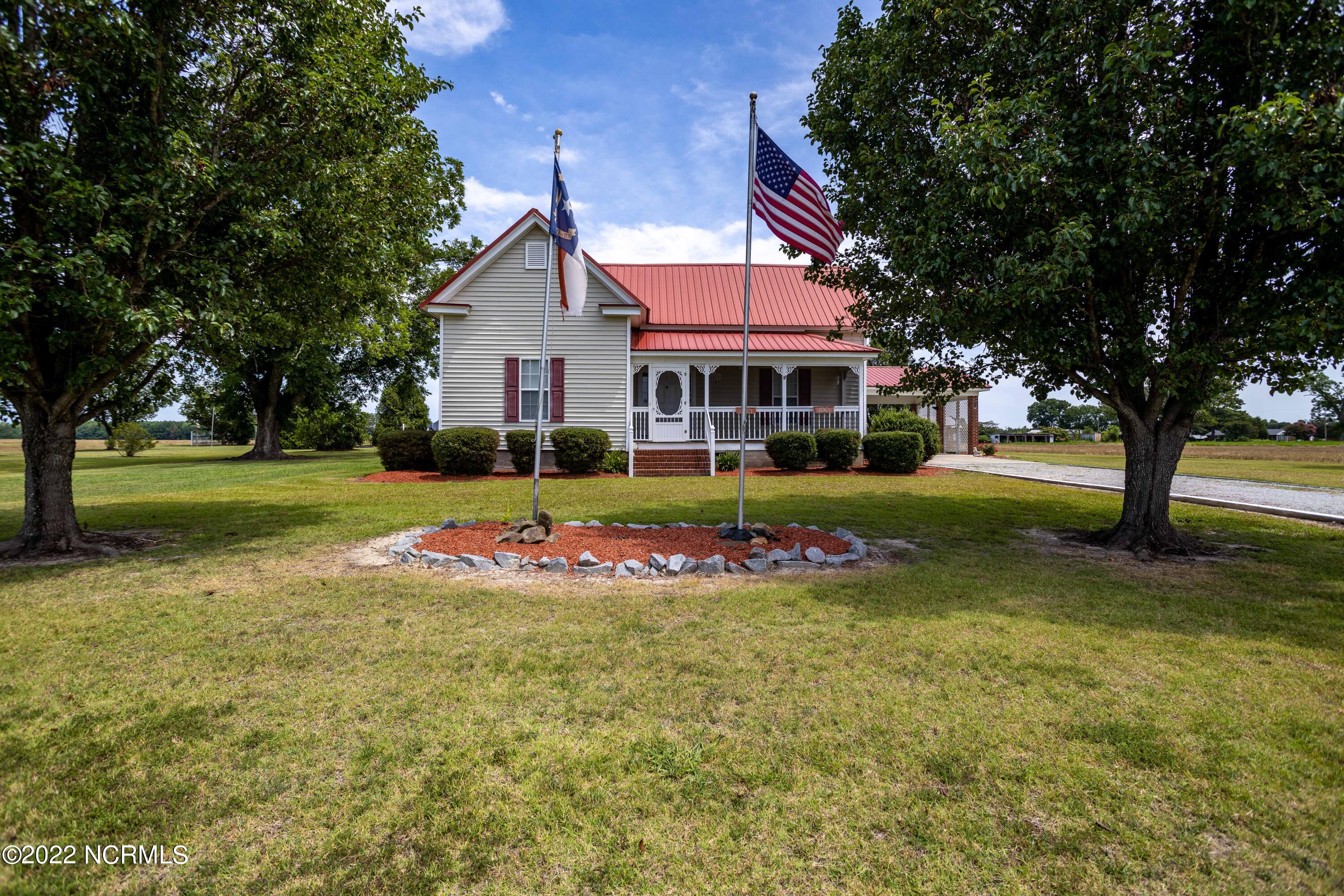 4877 Sam Everett Road Robersonville, NC 27871 - Photo 37 of 49 Front View