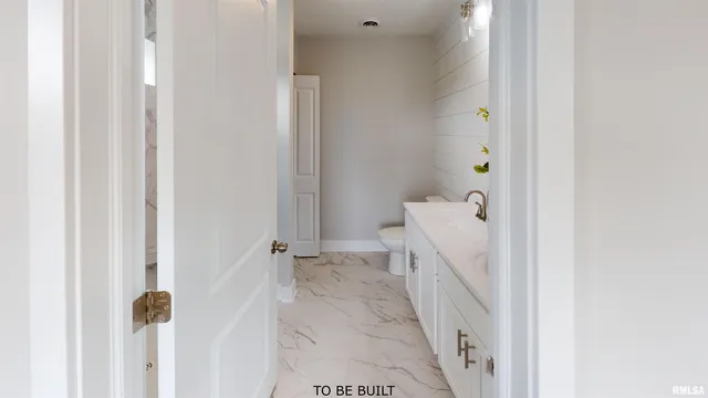 $316,990 | 2-10 18th Avenue, Silvis, IL 61282