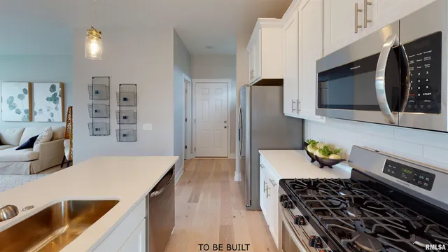 $316,990 | 2-10 18th Avenue, Silvis, IL 61282