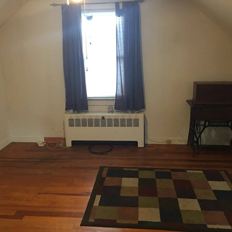 298 Grinnell Street Fall River, MA 02721 - Photo 12 of 13 Gallery Image 12