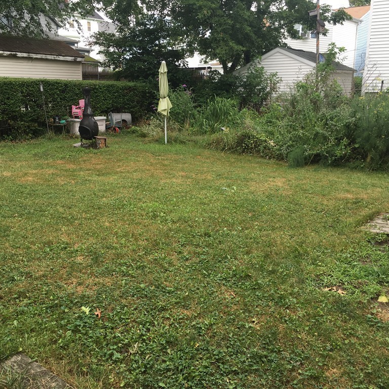 298 Grinnell Street Fall River, MA 02721 - Photo 6 of 13 Gallery Image 6
