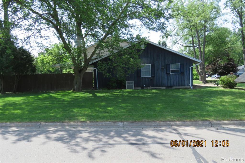 5901-5907 South Rickfield Road, Unit 5907 Jackson, MI 49201 - Photo 7 of 31