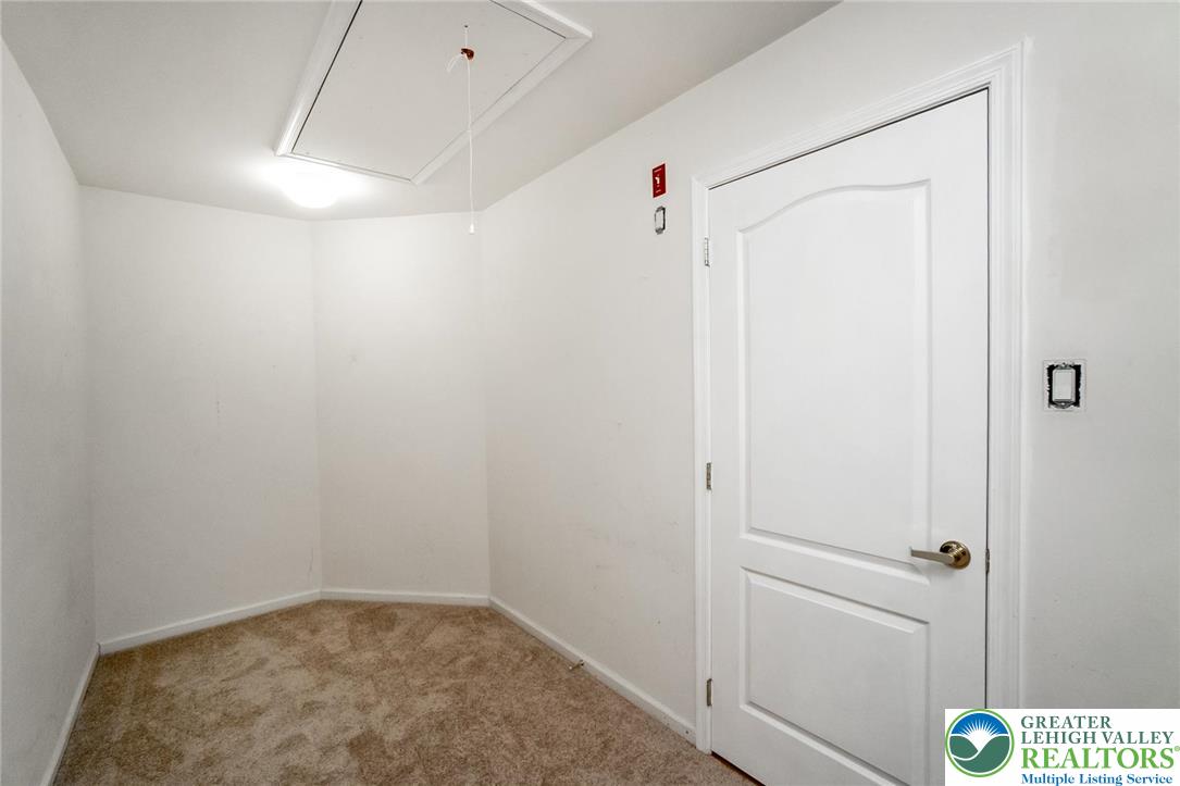 3411 Stonegate Drive Center Valley, PA 18034 - Photo 23 of 49