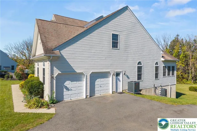 $945,000 | 3411 Stonegate Drive, Center Valley, PA 18034