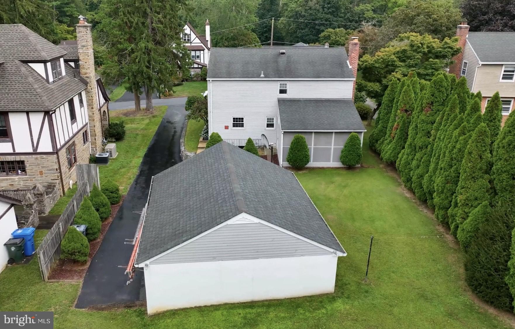 719 Pine Ridge Road Media, PA 19063 - Photo 28 of 29 an aerial view of a house