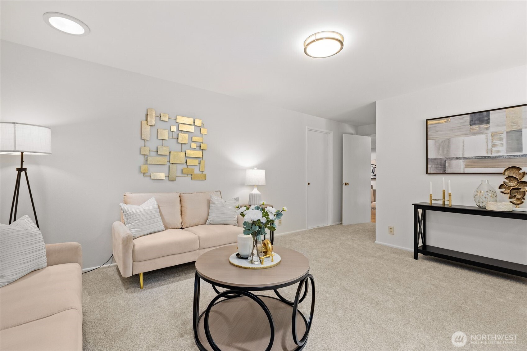 2507 Vashon Court Northeast Renton, WA 98059 - Photo 19 of 40