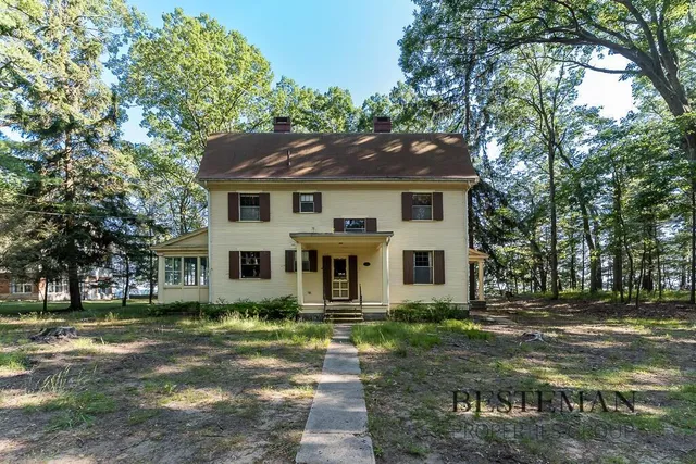 $1,699,900 | 5795 Old Channel Trail, Montague, MI 49437