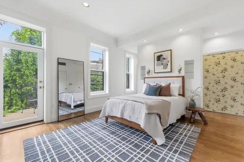 $3,200,000 | 131 Mt Vernon Street, Unit 2, Boston, MA 02108