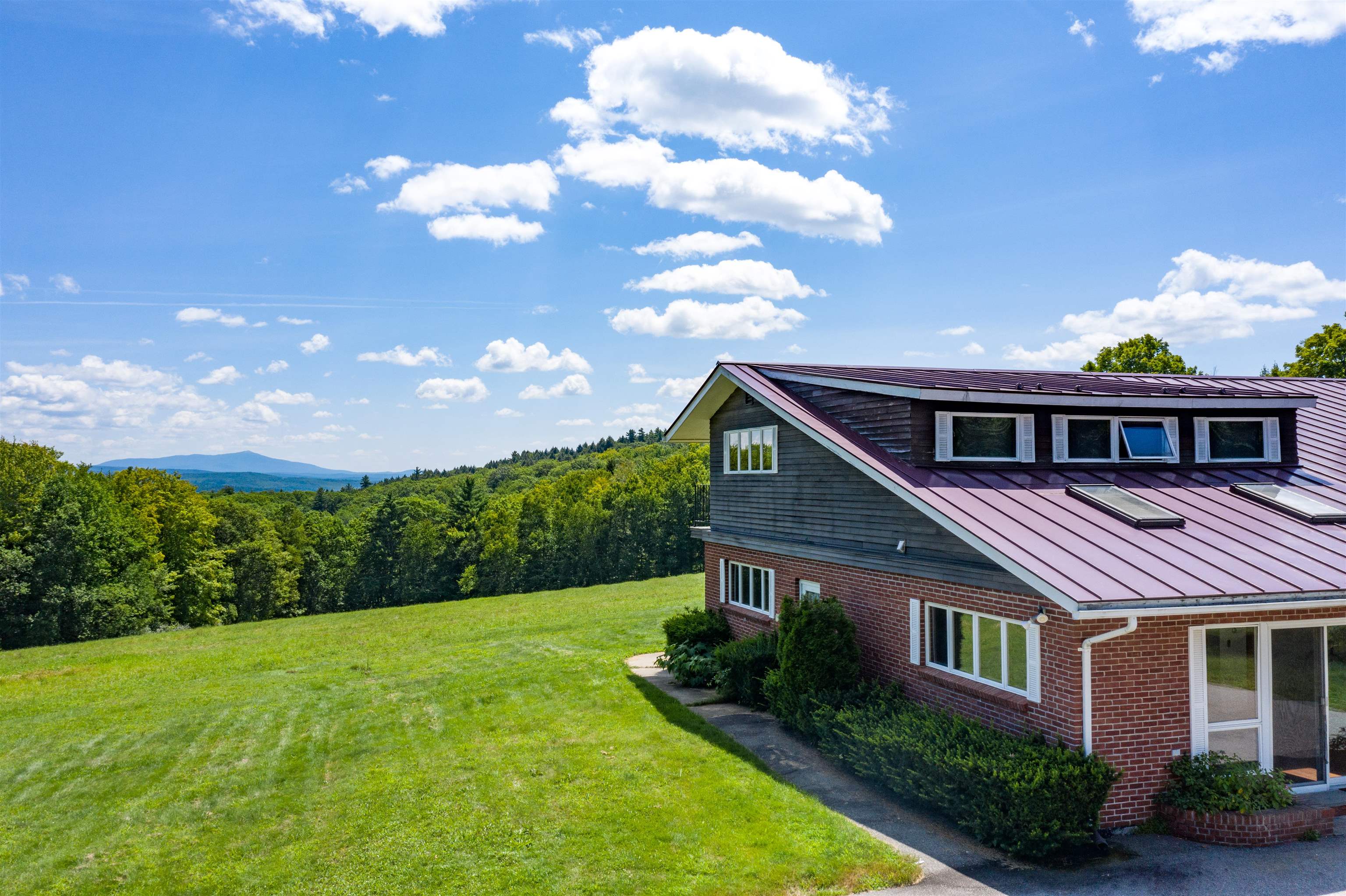 10 Merriam Road Keene, NH 03431 - Photo 36 of 40 Gallery Image 36