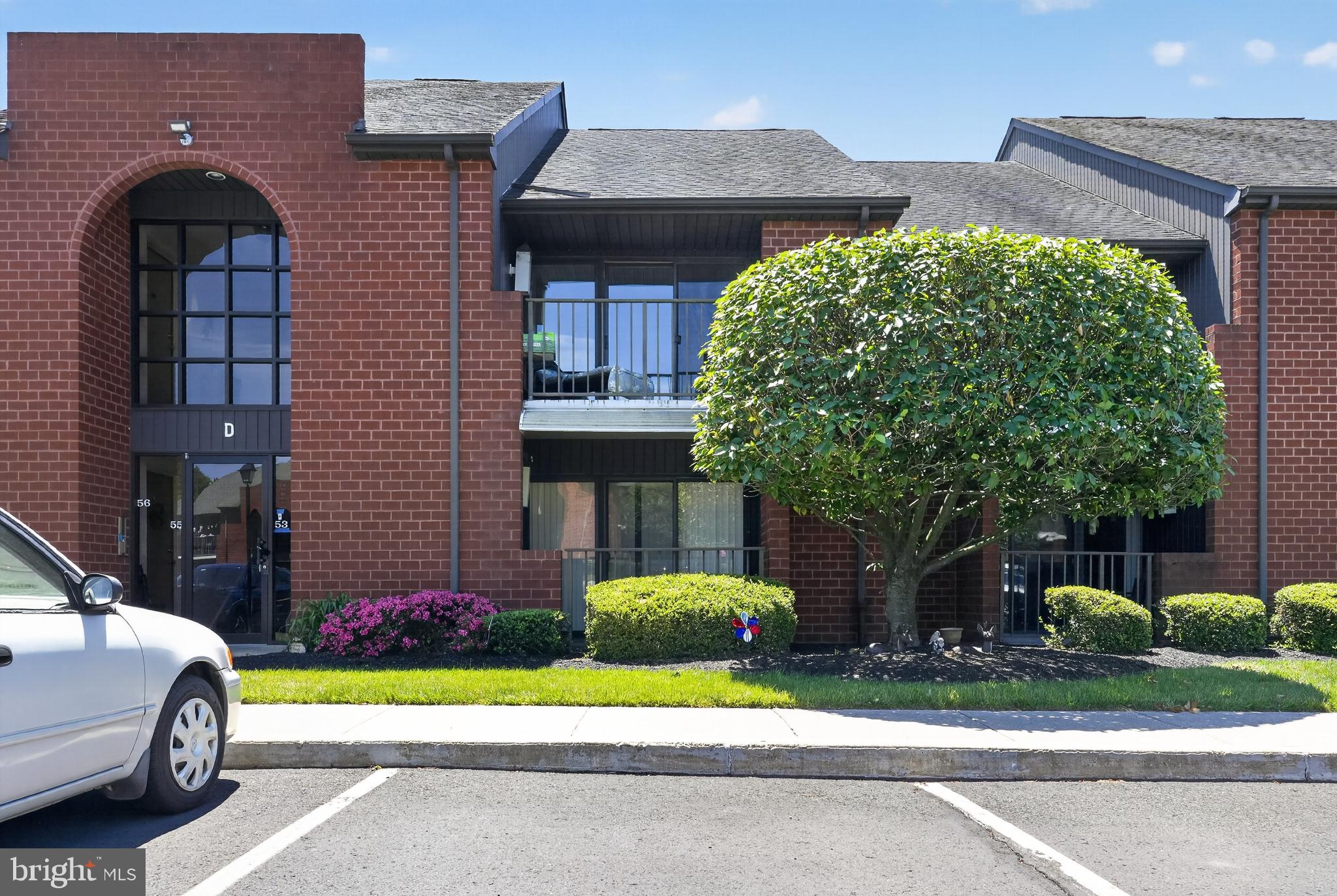2015-00 Welsh Road, Unit D53 Philadelphia, PA 19115 - Photo 18 of 20 Exterior of Unit