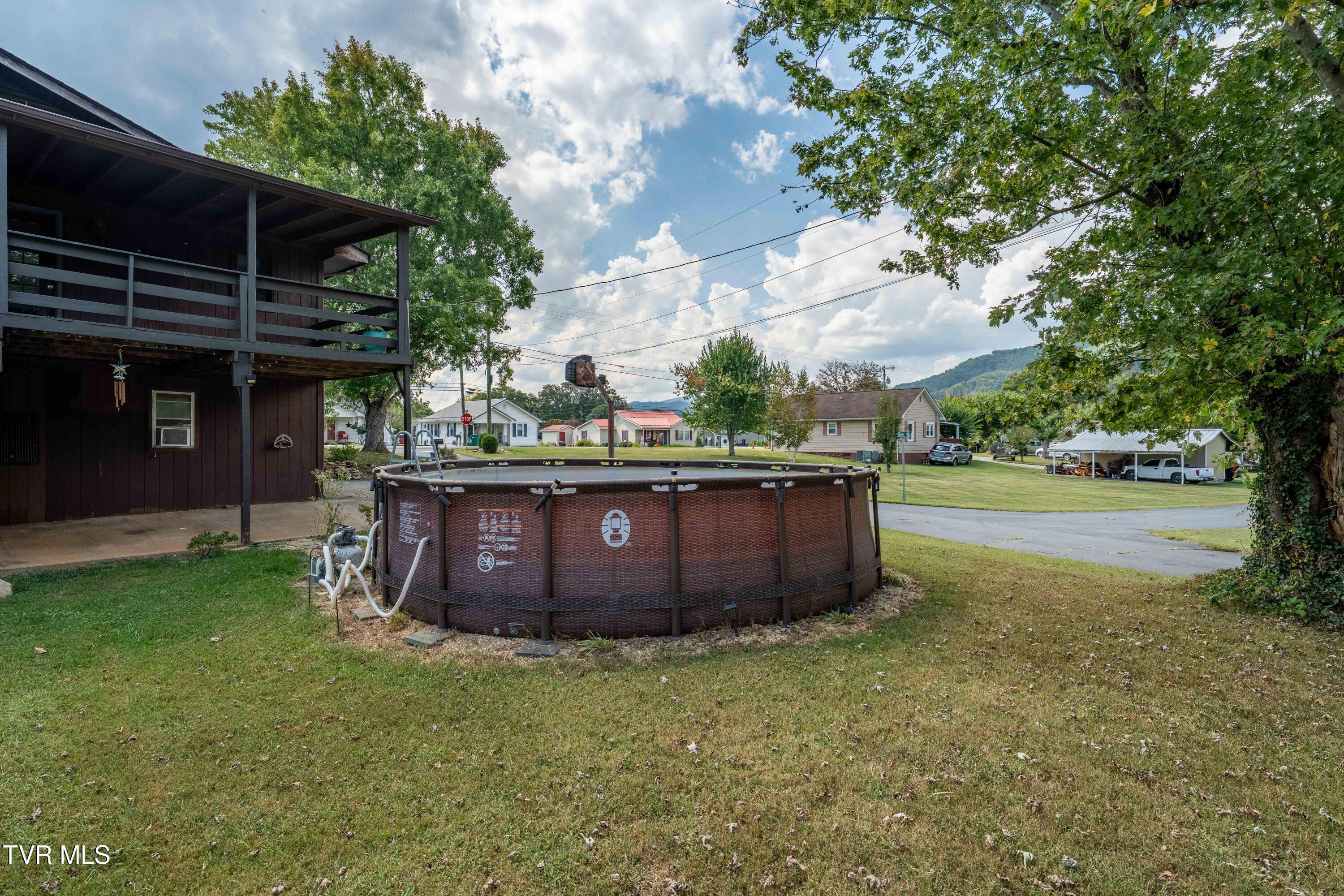 419 Rock Creek Road Erwin, TN 37650 - Photo 35 of 40 419 Rock Creek Rd (19 of 55)