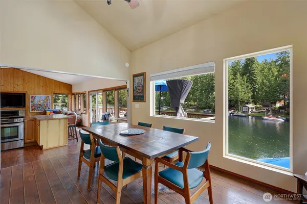 $750,000 | 292 Northeast Lake Drive, Tahuya, WA 98588