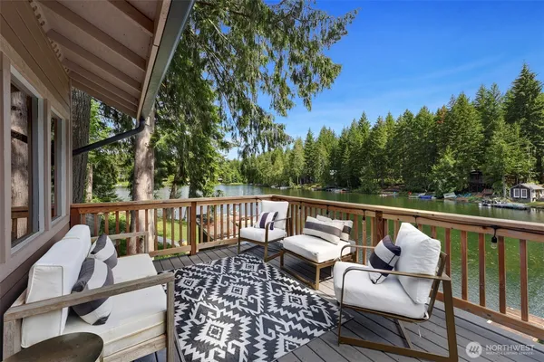 $750,000 | 292 Northeast Lake Drive, Tahuya, WA 98588
