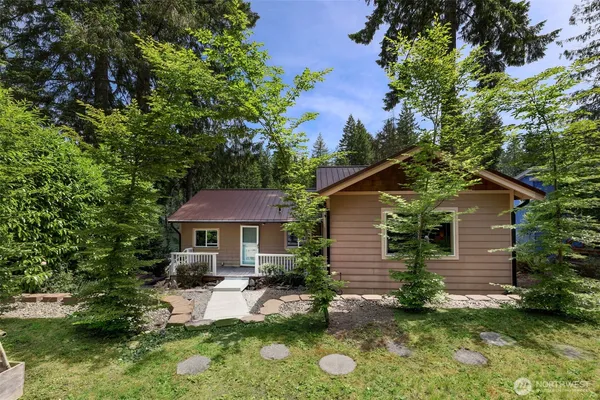 $750,000 | 292 Northeast Lake Drive, Tahuya, WA 98588
