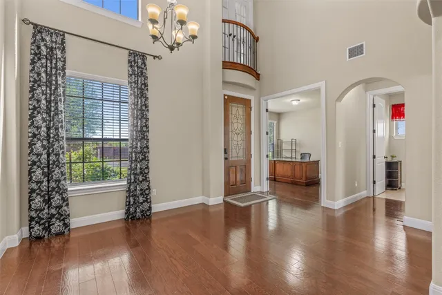 a view of livingroom with furniture and wooden floor