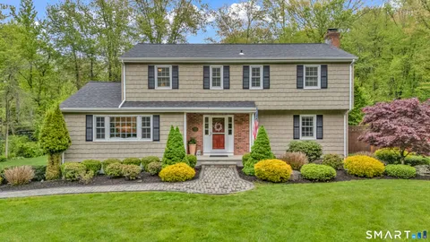 $800,000 | 94 Maryanne Drive, Monroe, CT 06468