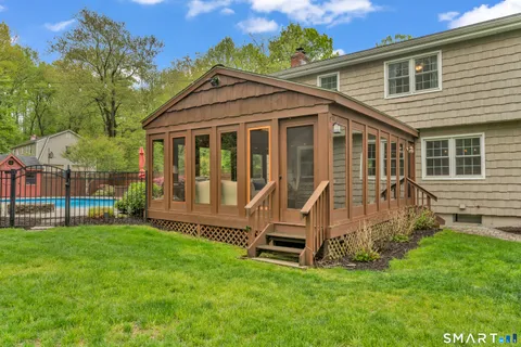 $800,000 | 94 Maryanne Drive, Monroe, CT 06468