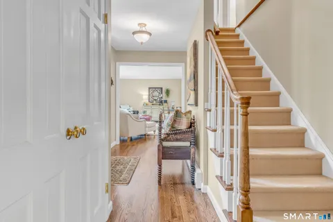 $800,000 | 94 Maryanne Drive, Monroe, CT 06468