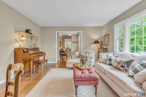 $800,000 | 94 Maryanne Drive, Monroe, CT 06468