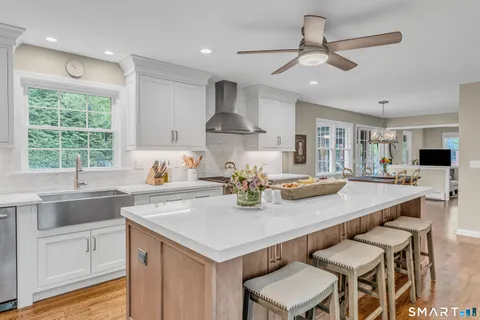 $800,000 | 94 Maryanne Drive, Monroe, CT 06468