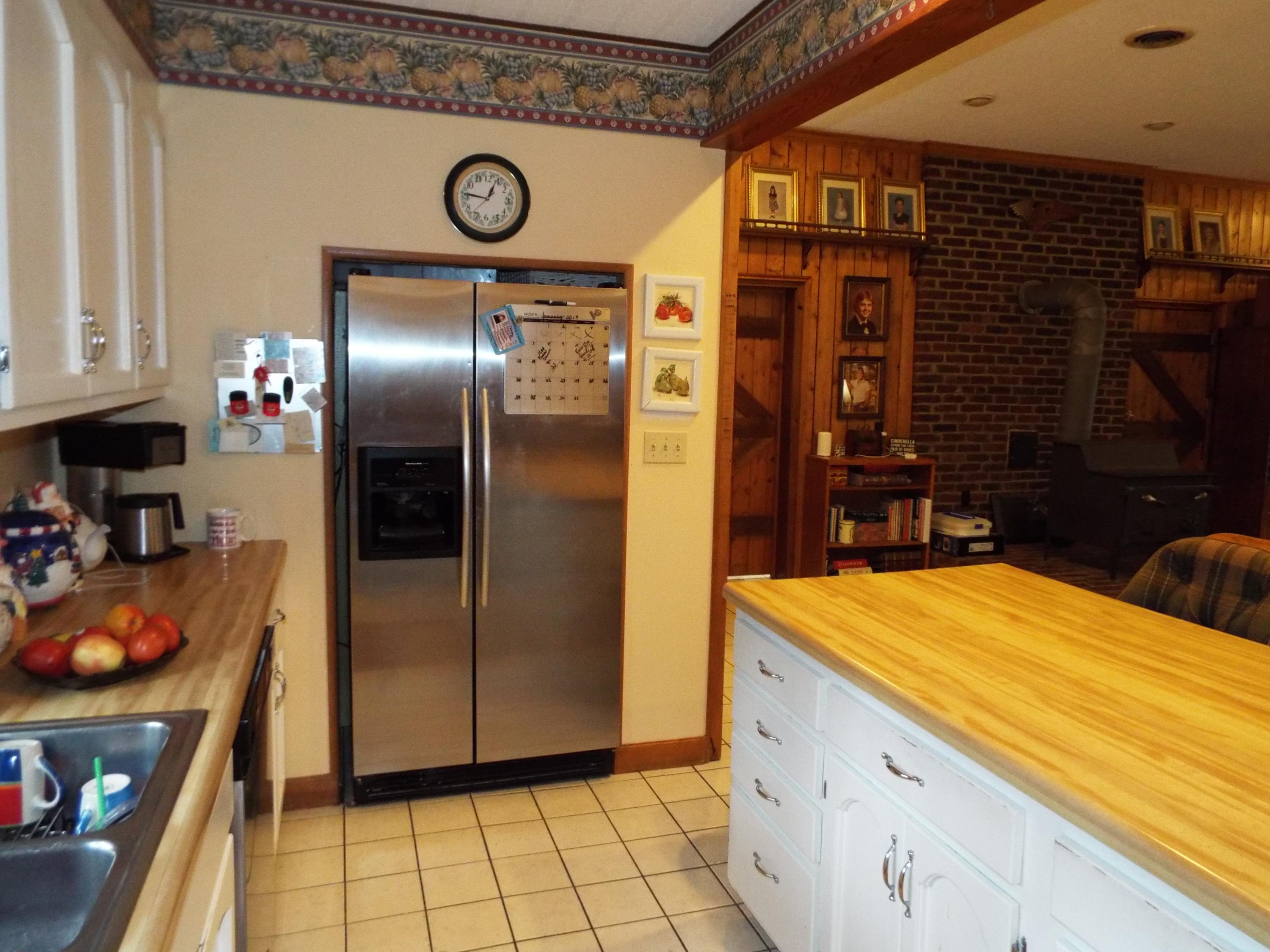 665 Epley Road Newport, TN 37821 - Photo 8 of 33 DSCF2578