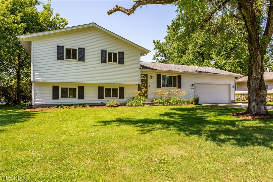 37404 Sugar Ridge Road North Ridgeville, OH 44039 - Photo 1 of 30