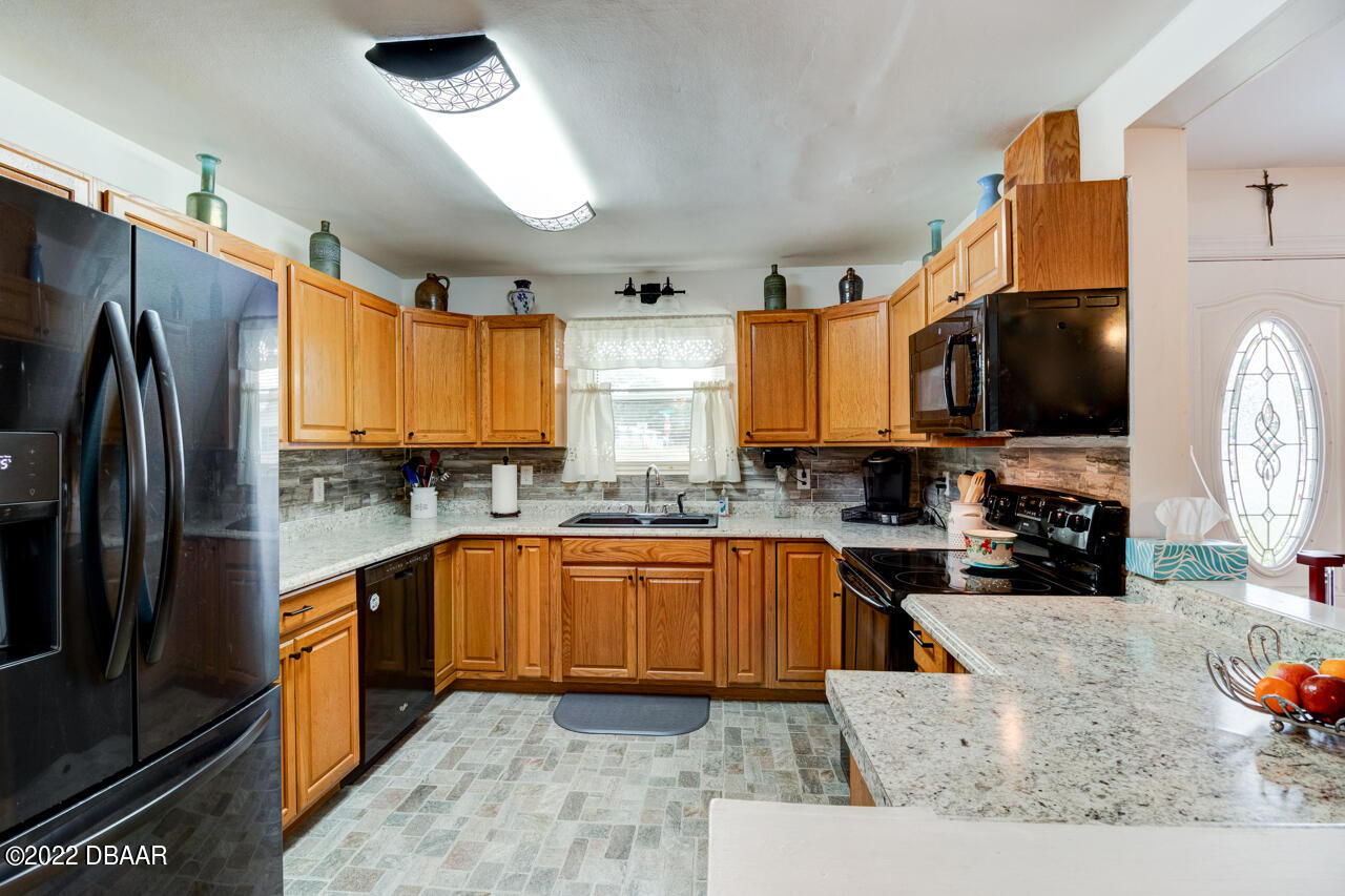 1259 Buckeye Road Ormond Beach, FL 32174 - Photo 4 of 24 4-buckeye-final-4