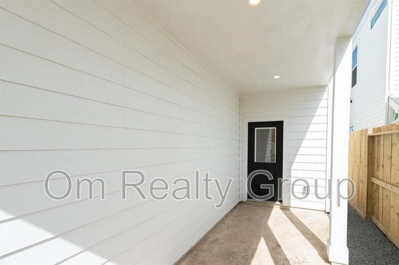4705 Idaho Street Houston, TX 77021 - Photo 11 of 13