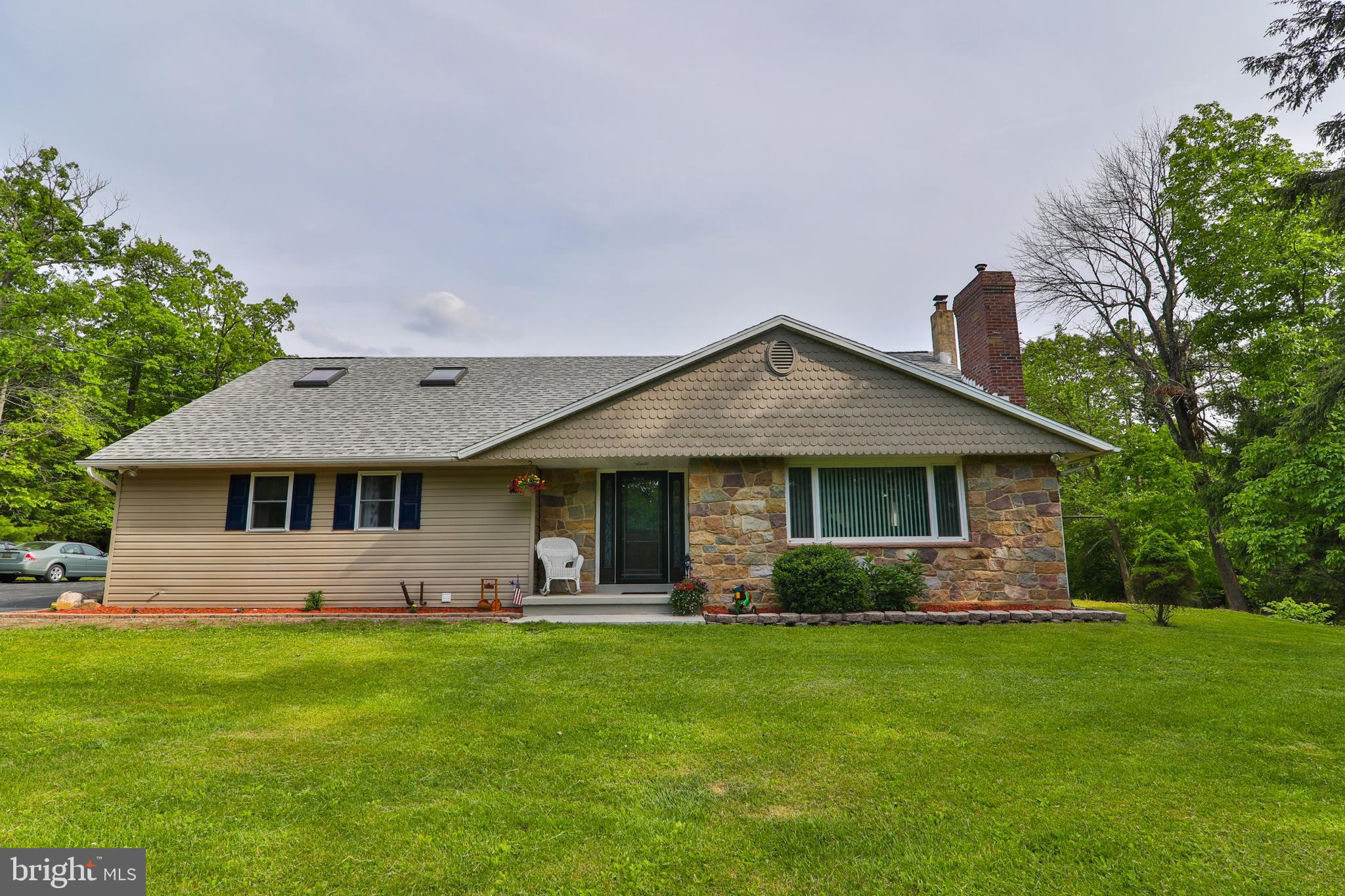 2275 Stoney Ridge Road Palmerton, PA 18071 - Photo 1 of 50 Gallery Image 1