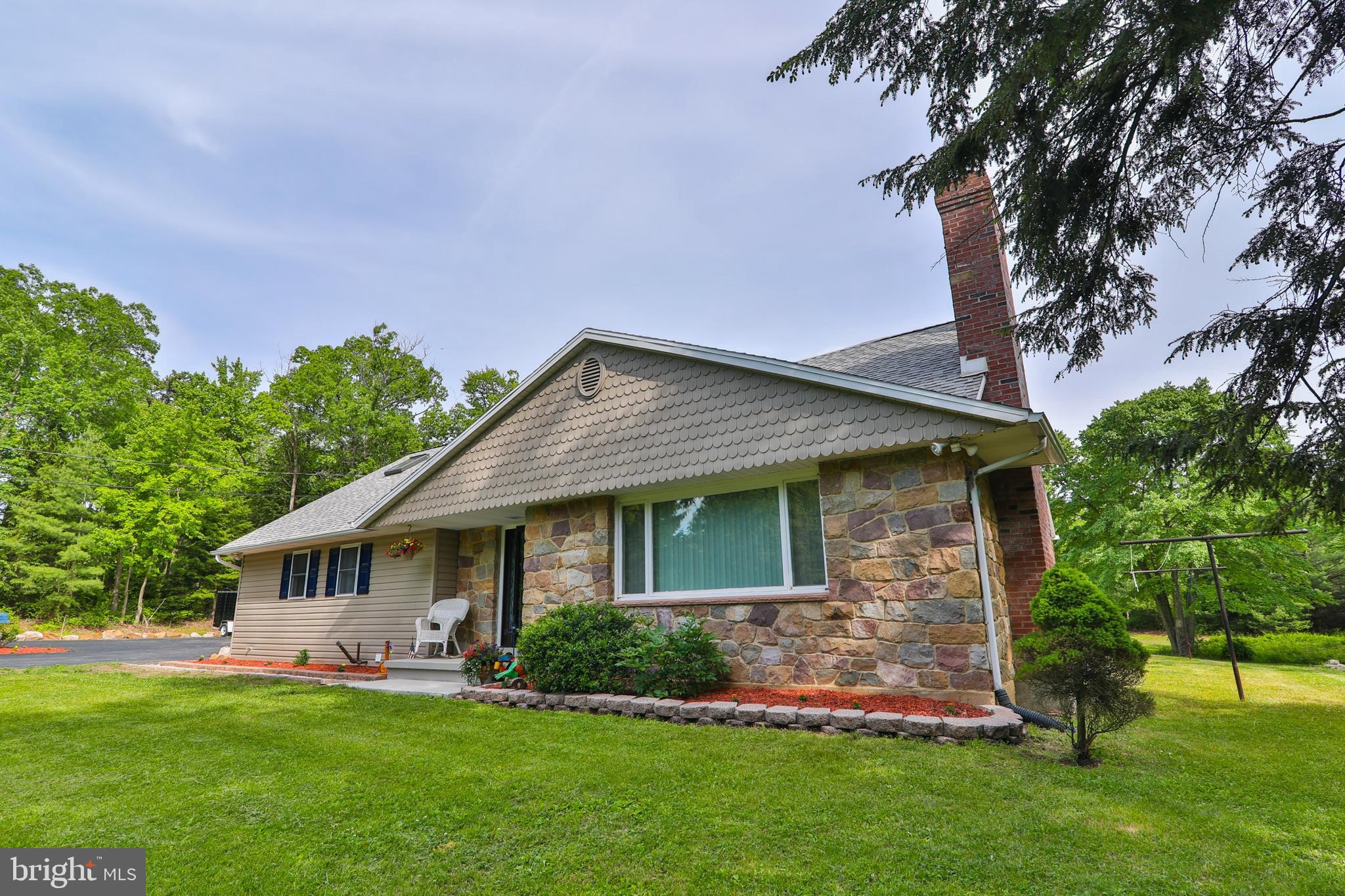 2275 Stoney Ridge Road Palmerton, PA 18071 - Photo 3 of 50 Gallery Image 3