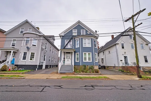 $645,000 | 324 Cottage Street, New Bedford, MA 02740