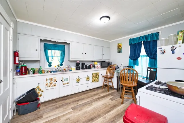 $645,000 | 324 Cottage Street, New Bedford, MA 02740