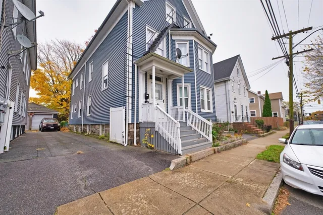 $645,000 | 324 Cottage Street, New Bedford, MA 02740