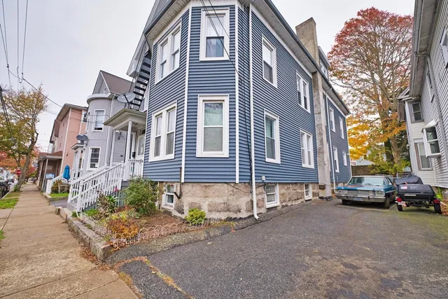 $645,000 | 324 Cottage Street, New Bedford, MA 02740