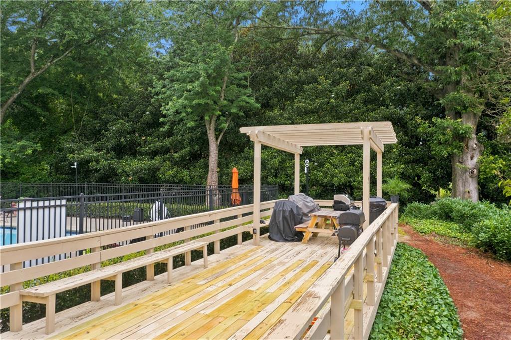 1501 Clairmont Road, Unit 1114 Decatur, GA 30033 - Photo 17 of 24